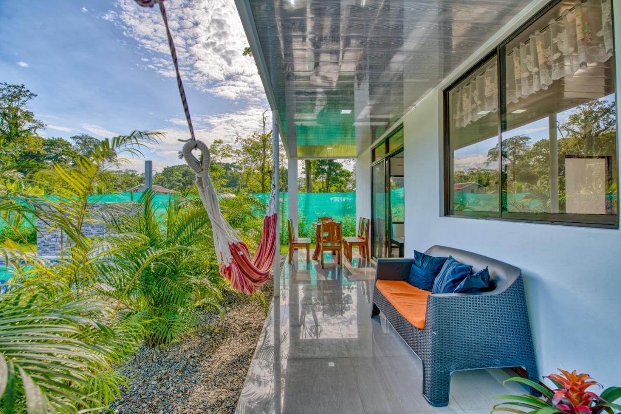 Oso Perezoso Pool Villa Puerto Viejo de Talamanca Extérieur photo