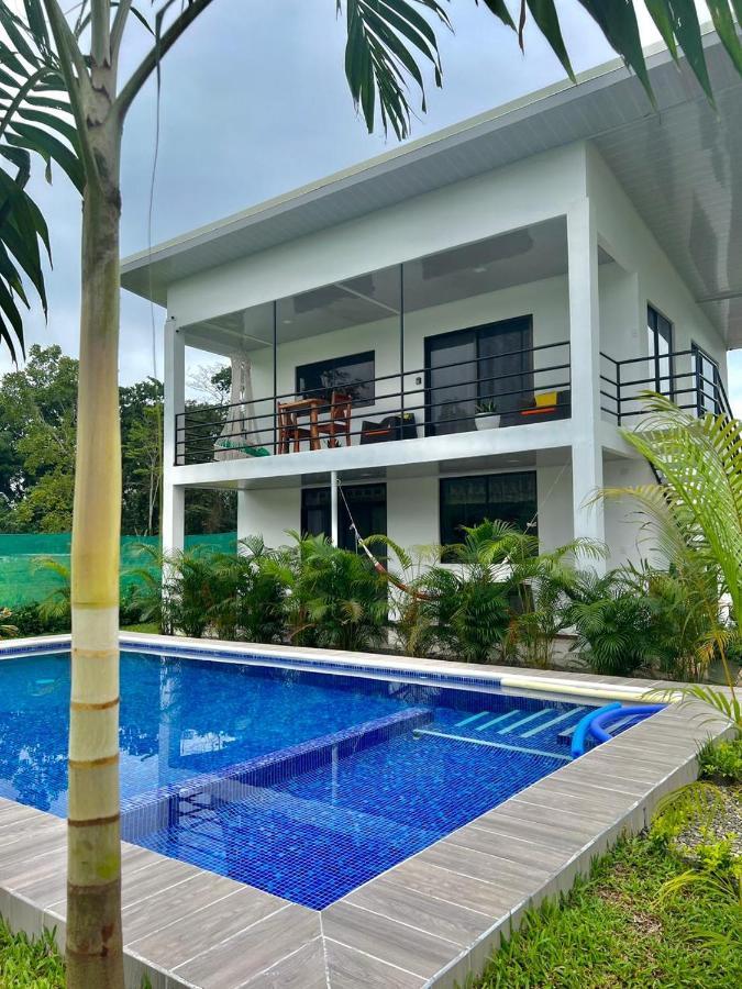 Oso Perezoso Pool Villa Puerto Viejo de Talamanca Extérieur photo